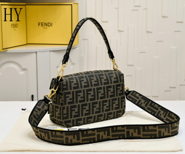 New Collection Fendi Bag 135