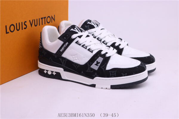 New Collection LV Trainer 086