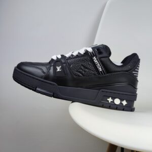 New Collection LV Trainer 021