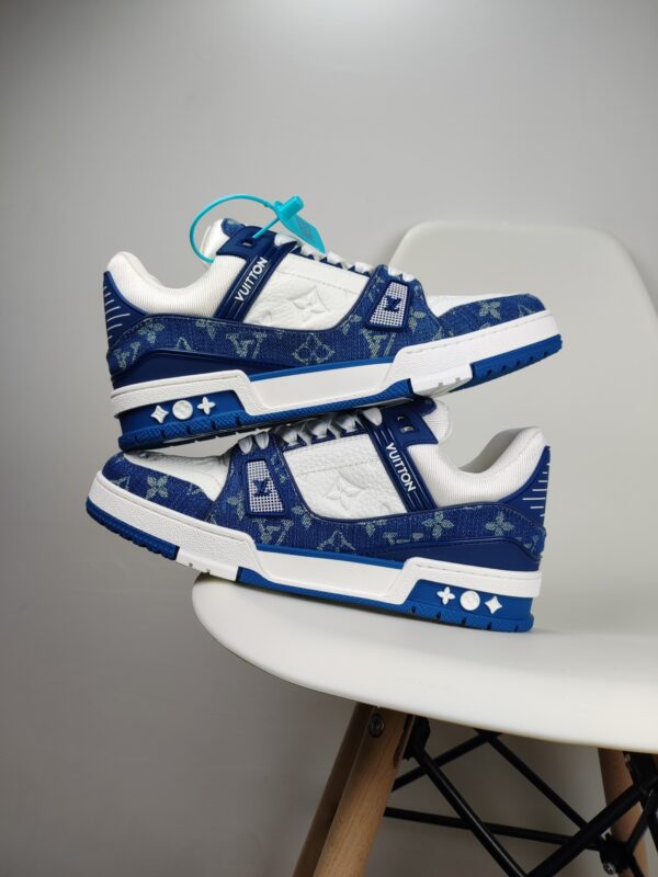 New Collection LV Trainer 006