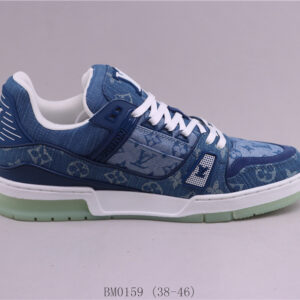 New Collection LV Trainer 071