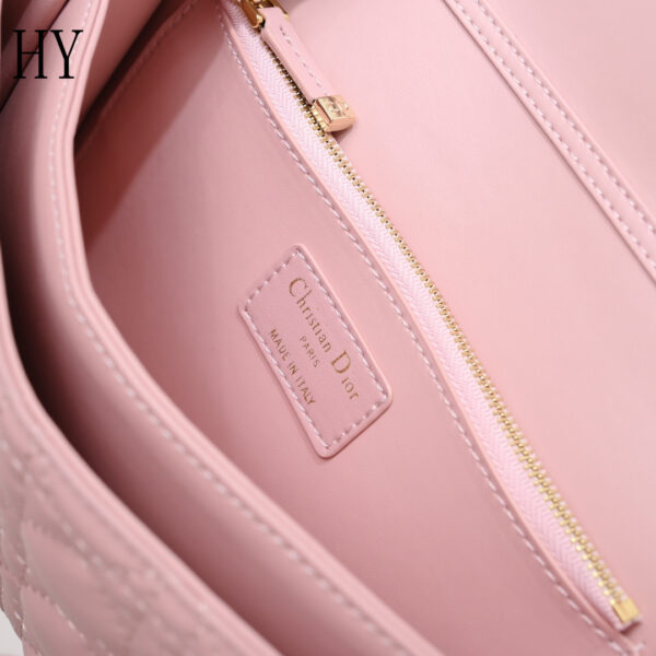 New Collection Dior Bag 0220