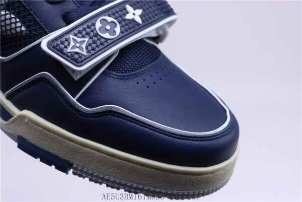 New Collection LV Trainer 089