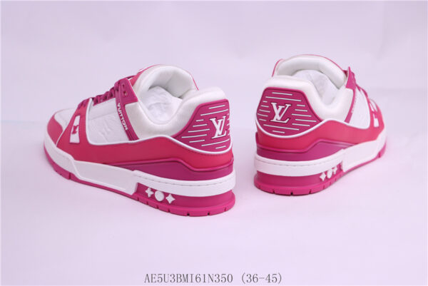 New Collection LV Trainer 084