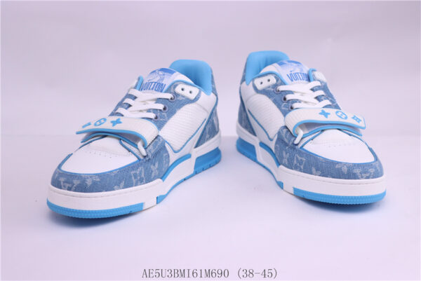 New Collection LV Trainer 077