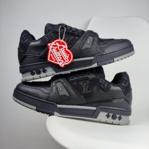 New Collection LV Trainer 005