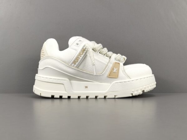 New Collection LV Trainer Maxi 014