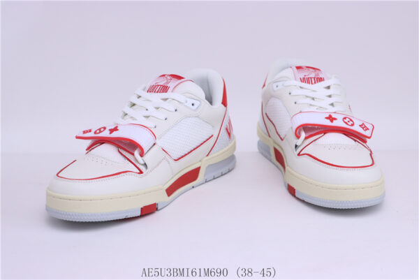 New Collection LV Trainer 092