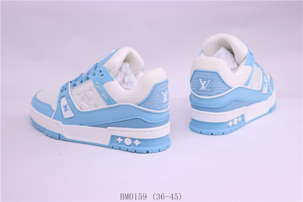 New Collection LV Trainer 075