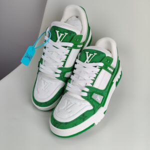 New Collection LV Trainer 008