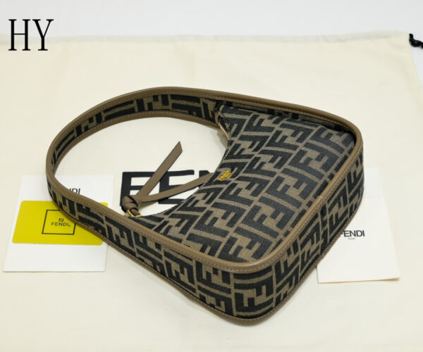 New Collection Fendi Bag 137