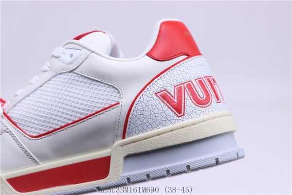 New Collection LV Trainer 092