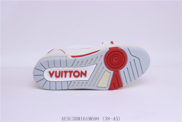 New Collection LV Trainer 092