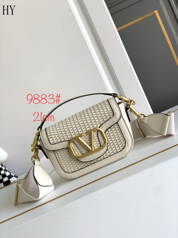 New Collection Valentino Bag 17