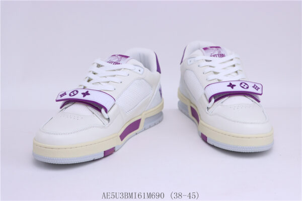 New Collection LV Trainer 090