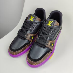 New Collection LV Trainer 001