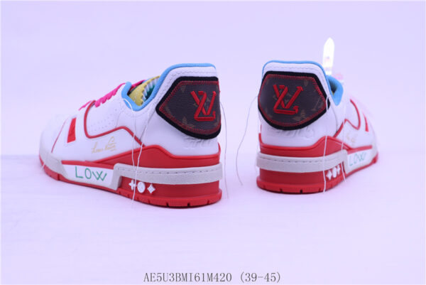 New Collection LV Trainer 102