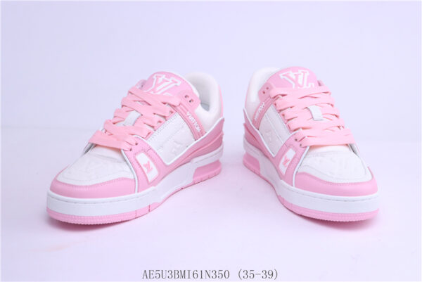 New Collection LV Trainer 087