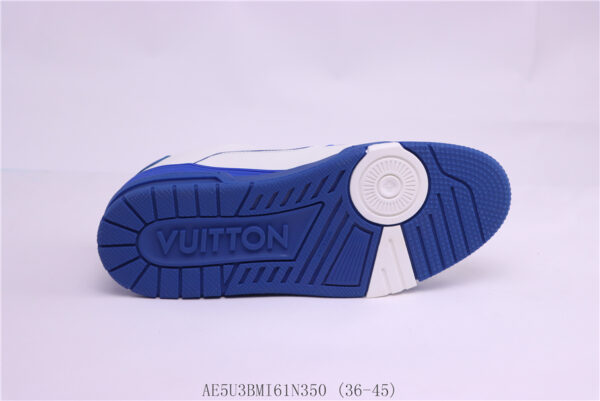 New Collection LV Trainer 085