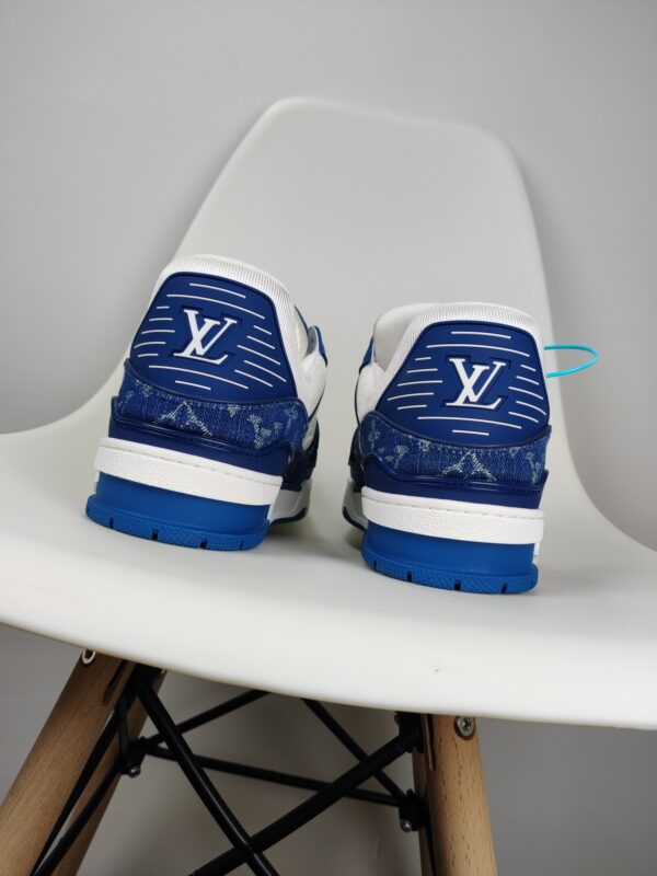 New Collection LV Trainer 006