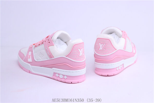 New Collection LV Trainer 087