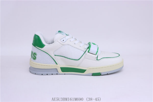 New Collection LV Trainer 091