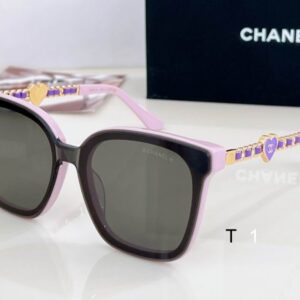 Chanel A95076 54 21 142 a01 1940516