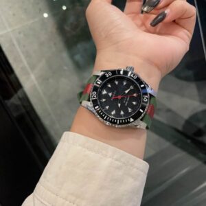 Gucci 40mm 13 (31) 1869717