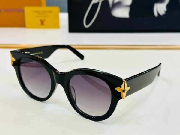 New Collection LV Glasses 107