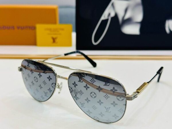 New Collection LV Glasses 109