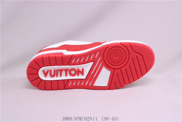 New Collection LV Trainer 057