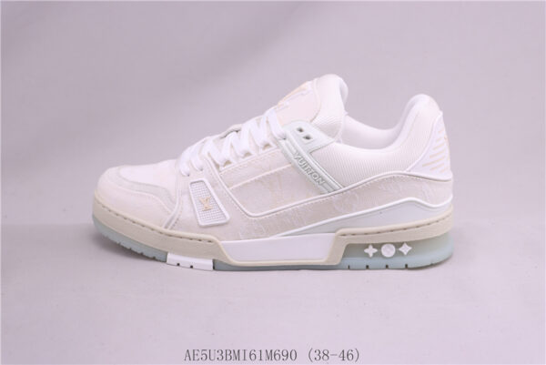 New Collection LV Trainer 067