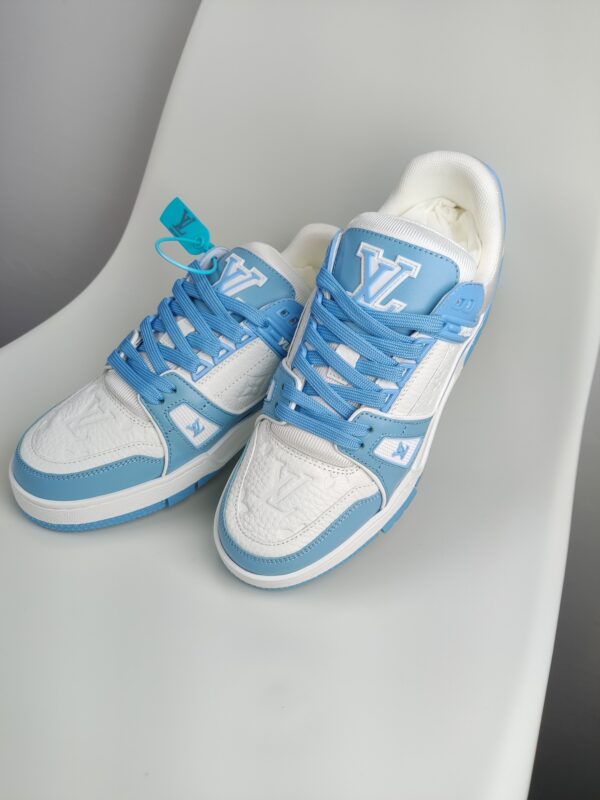 New Collection LV Trainer 049