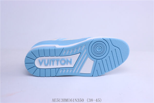 New Collection LV Trainer 088