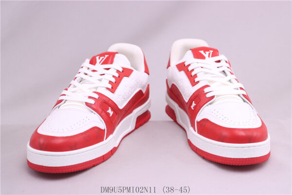 New Collection LV Trainer 057