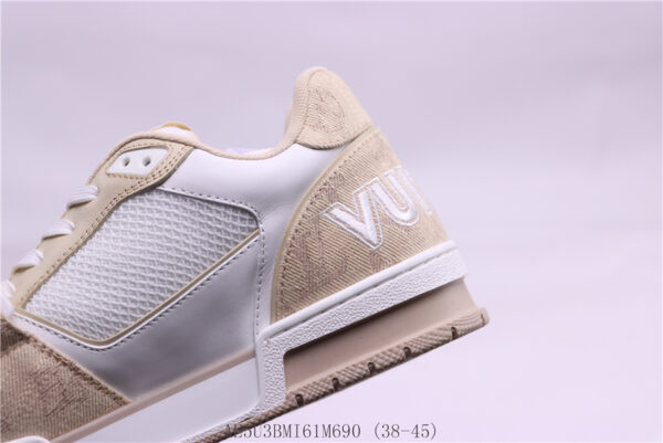 New Collection LV Trainer 081