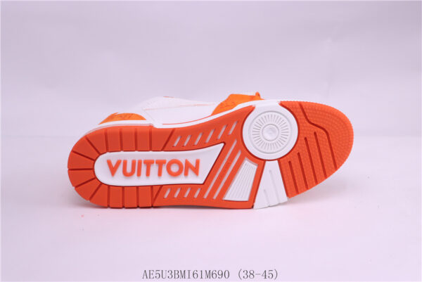 New Collection LV Trainer 078