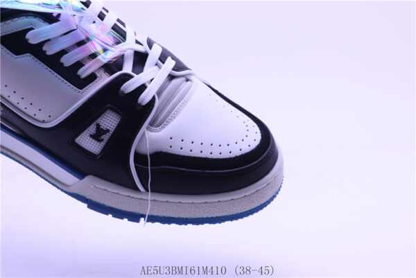 New Collection LV Trainer 093