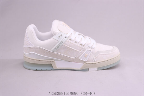 New Collection LV Trainer 067