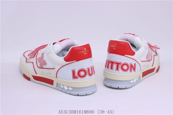 New Collection LV Trainer 092