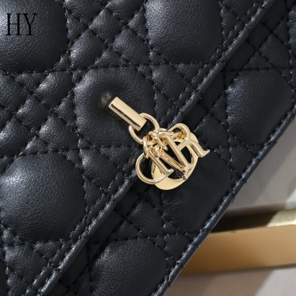 New Collection Dior Bag 0222