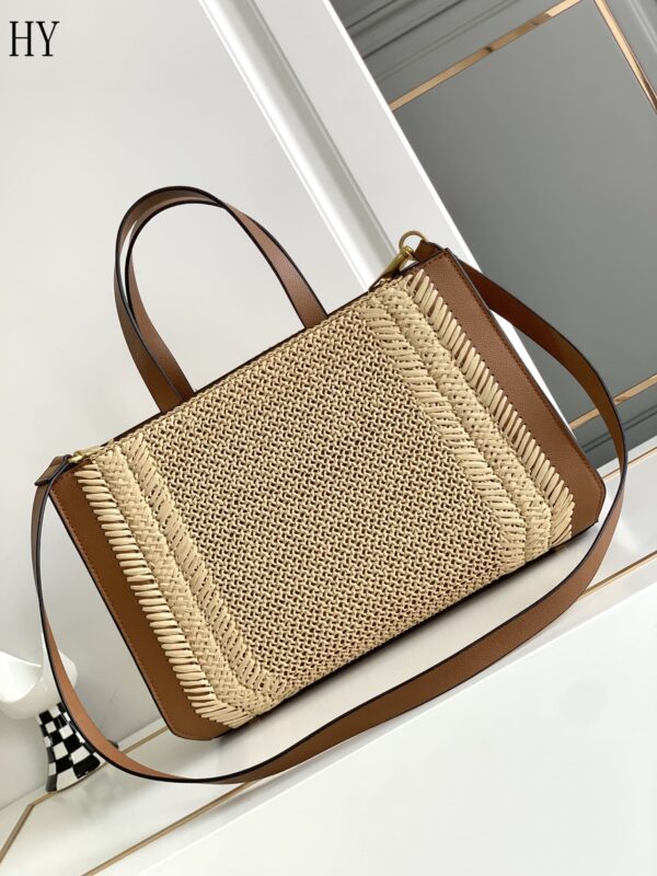 New Collection Valentino Bag 21