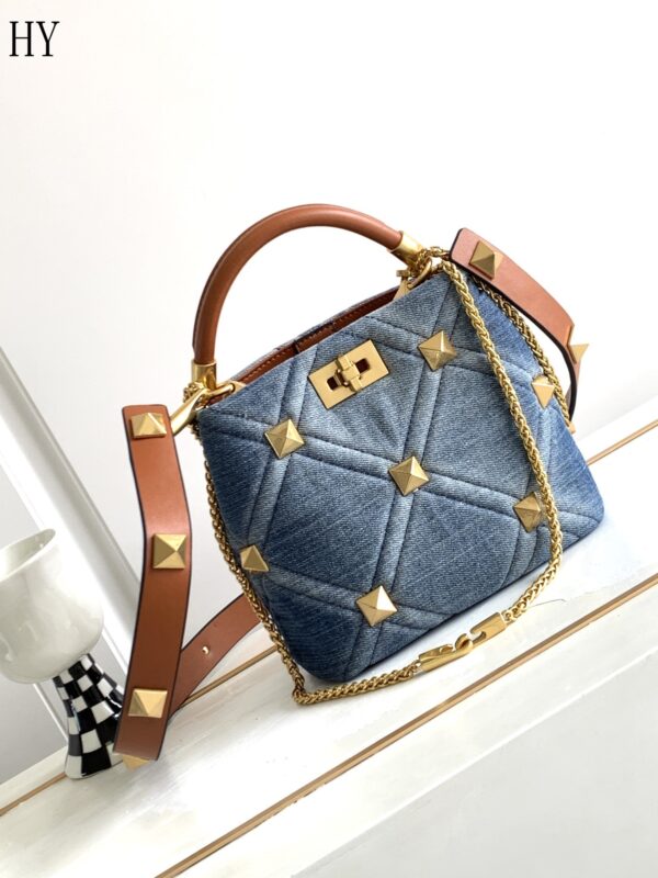 New Collection Valentino Bag 19