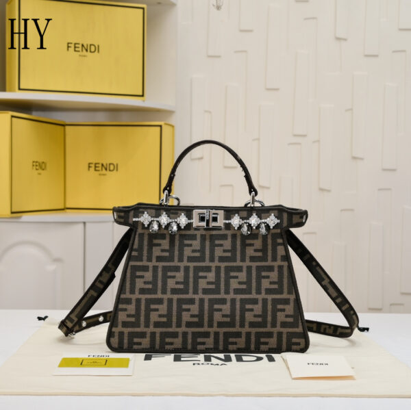 New Collection Fendi Bag 132