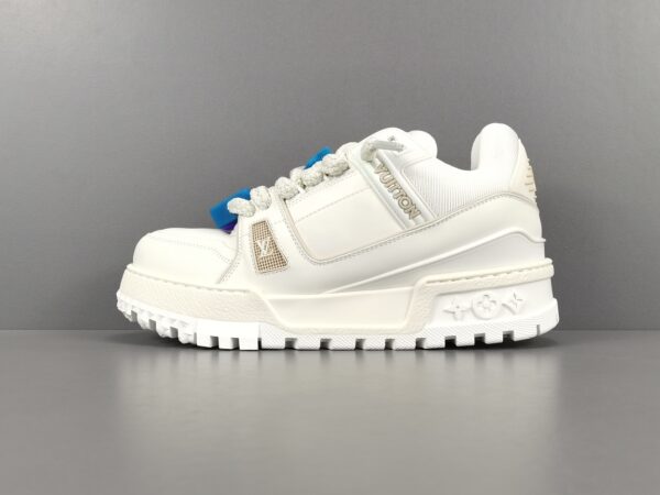 New Collection LV Trainer Maxi 011