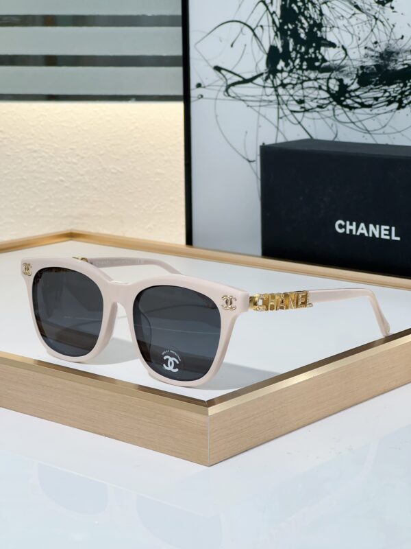 New Collection Chanel Glasses 252