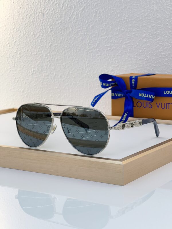 New Collection LV Glasses 127