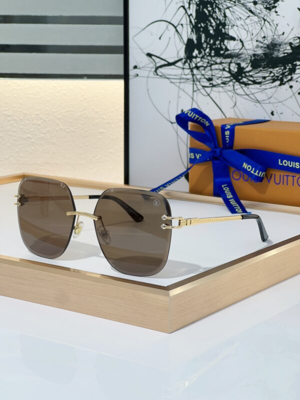 New Collection LV Glasses 137