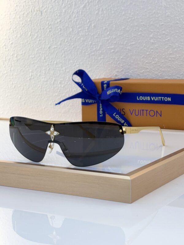 New Collection LV Glasses 151