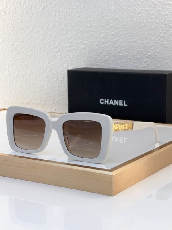 New Collection Chanel Glasses 242